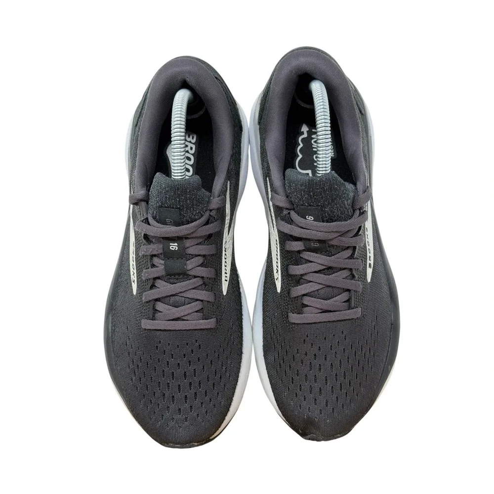 Brooks ghost 16